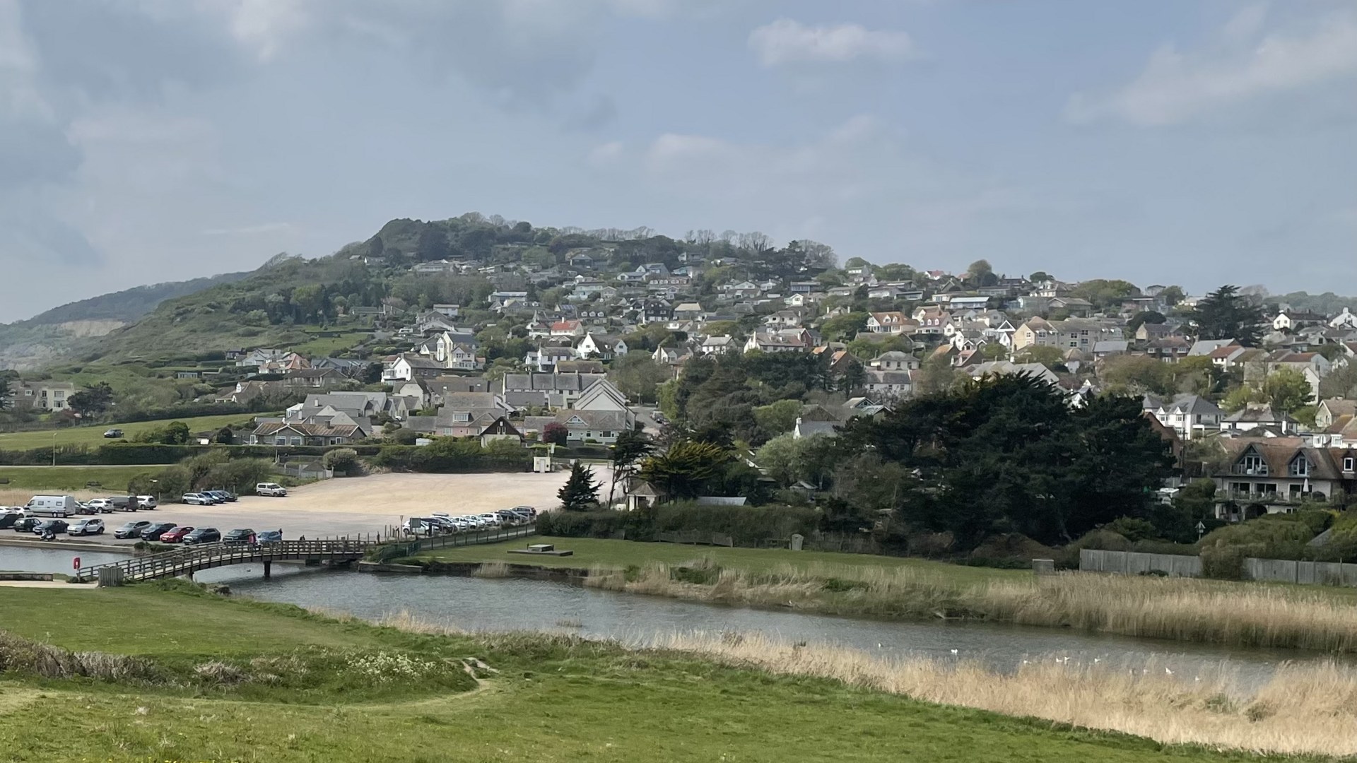Charmouth Guide
